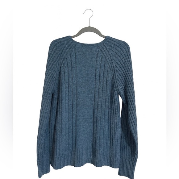 Carolyn Taylor For By Design Essentials Women's Size Large Blue Ribbed Sweater. - Picture 2 of 2